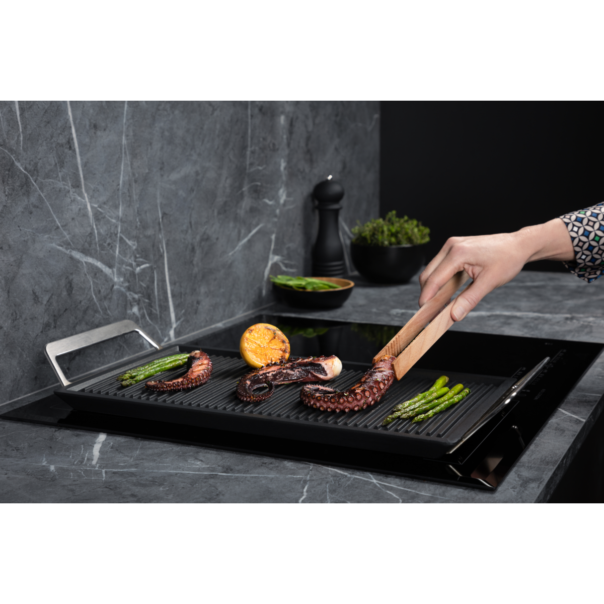 AEG - Infinite Plancha Grill - A9HL33